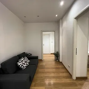 Porta Metronia Apartament